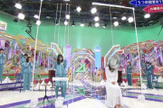 会長に何ということを･･･欅坂46関有美子、結構な高さからタライ頭に直撃で下々謝罪【欅って、書けない？】
