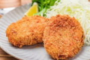 【料理】夕飯にコロッケ出されて「メンチカツが良かったな～(ギャグ風に)」って言ったら嫁にキレられたんだが　文句言ったワイが悪いんか？