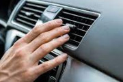 車のエアコンのニオイ対策なにやってる？