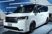 【画像】ミニバンさん、ついに上品な車になる