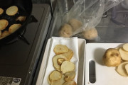 【画像】ポテチ作ったんだが結構難しくてワロタｗｗｗｗ