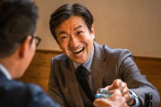 飲み会での会話に困るあなたへ：「相手の信頼を得る会話術」