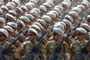 イランがアゼルバイジャンとの国境で大規模な軍事演習、焦点はザンゲズール回廊