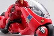 【悲報】AKIRAのAKIRAのバイク、AKIRAのバイクじゃなかった