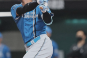 【日本ハム】万波中正　リーグトップに並ぶ先制14号ソロ！　西武・隅田の直球をバックスクリーンに運ぶ