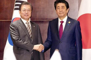 韓国人「これは悪魔の囁きだ。絶対騙されるな！」安倍首相が「文在寅大統領は、物腰柔らかな紳士…もっと頻繁に会える事を期待」と発言！