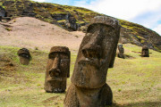 モアイ像（イースター島）の謎についてほんのちょっと数秒でいいから考えてみないか？