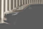 日産、新型「エルグランド」のデザインを一部公開