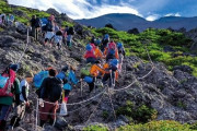 今夏の富士山登山者数は16万人！多すぎいいいいいい