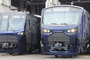 【悲報】相鉄線の新型車両、糞ダサい…！