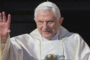 【訃報】前ローマ教皇が死去　ベネディクト１６世