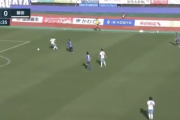 【動画】磐田vs.山形で目を疑うような珍プレー2連続が生まれ酷すぎると話題に