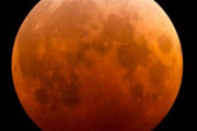 来週26日(水)夜は皆既月食　今年最大の満月でスーパームーン