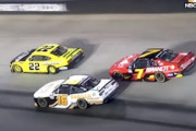 【動画】NASCARエクスフィニティ・ブリストルのラスト2周が熱すぎたｗｗｗ