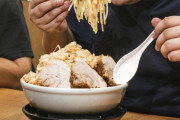 ラーメンは麻薬に匹敵する中毒性あり