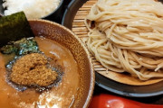 つけ麺食ってる奴って確実にバカだよなwwwww