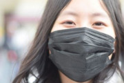 【画像】女子が生み出した 黒マスクに似合うファッションがコレらしいｗｗｗｗｗ