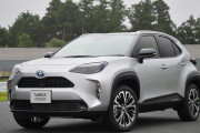 トヨタ・ヤリスクロス、異例の大ヒット　ごつい車ブーム到来へ