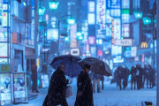 外国人「数年前、雪の降る街と化した東京の様子を貼ってみる」