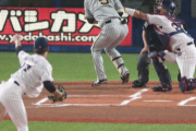 【デッドボール】ヤクルトさん、近本をデッドボールで道連れにしてしまう・・・