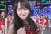 【gifあり】カメラがぶつかりそうなほど近くなる遠藤さくらが可愛すぎるwww【乃木坂46】