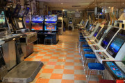 【悲報】ゲーセン業界がガチで悲鳴「客が来ない、このままだとゲーセンが無くなる」