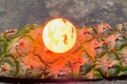 1000℃の鉄球をパイナップルの皮に乗せると？ 衝撃の結果が話題に