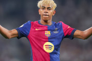【海外の反応】バルサの神童ヤマル、「メッシの真似はしない」と断言！ドリブルより「パスを研究した」意外な事実に驚きの声！！