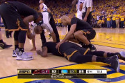 「これだからNBAを見るのはやめられない」と思わされた最高の瞬間を教えてくれ