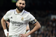 今季限りでレアル・マドリーとの契約が切れるベンゼマだが…延長は本人次第。スペイン紙「バロンドール受賞者は自分で決められる」