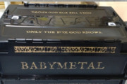 BABYMETAL「ベビメタツイート集：コンテナ」