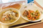 【給食】全国に蔓延する「刑務所の食事よりひどい給食」の実態　エビフライはゼロになり、急増したのは切り干し大根