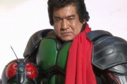 仮面ライダーコスをしている人に子供達が駆け寄る ⇒ 中のおじさんが取った対応が聖人すぎた話