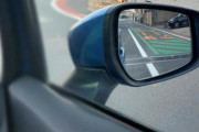 駐車場停める時ミラー畳んだ方がいいの？