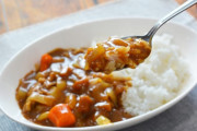 カレーライス、混ぜる？混ぜない？