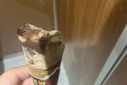 17アイスって美味いから許されてるけど写真詐欺してるよな