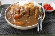 【朗報】こちらのカレー、超絶美味そうじゃん！