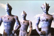 ウルトラマンティガの両脇の巨人って設定とか妄想しちゃうよね