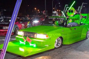 くっそかっこいい車の見つけたｗｗｗｗｗｗｗｗｗｗｗｗｗｗｗｗｗｗ