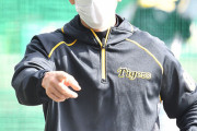 阪神・矢野監督が今キャンプもコーチに宿題　〝スリルティー〟に続く名物練習生まれるか