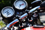 バイクのエンジンが掛からないんだが！！！！