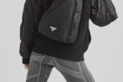【PRADA】ワイ、20万円超えのリュックをぽ～んと購入してしまうww