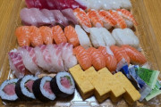【朗報】コストコさん、こういうのでいいんだよって寿司を提供！！！そりゃ小僧寿し潰れるわ・・・
