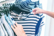 「同じ服」何枚も買ってそれしか着なくしたんだけど楽すぎて草