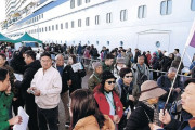 中国の金持ち「え？訪日自粛？知らん知らん」どっと2000人　金沢港に今年最後のクルーズ船