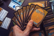 【謎】MTG「ほぼルールに欠陥ありません、世界最古のTCGです、競技人口世界一です」←こいつが日本で流行らなかった理由