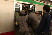 海外「便利だ！」日本の地下鉄が実施中の画期的な実験に海外興味津々！（海外の反応）