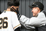 【巨人】原監督も思わずサワサワしたくなる？　今村信貴の柔らかほっぺ
