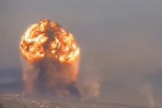 ウクライナ軍の弾薬庫？がロシア軍の攻撃で大爆発…西部フメリニツキー州！