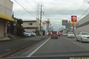 【動画】さすが運転のプロと思わせるタクシードライバーが話題に